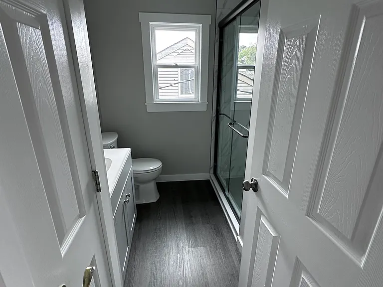 373 Bunting Ave #B2 — Photo 2
