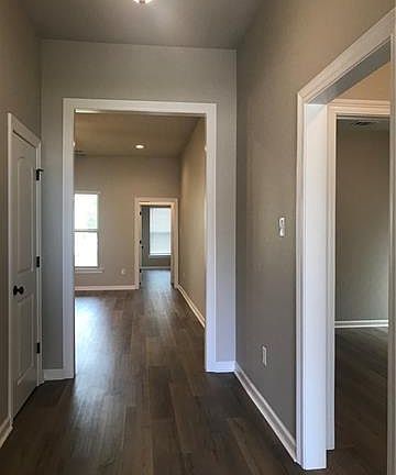 2nd image of 212 Covington Cottage Ln