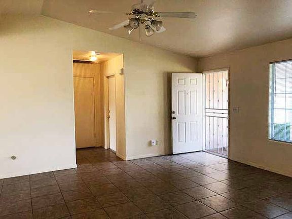 3rd image of 1316 Echo Ln