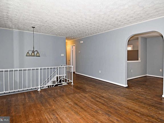 5th image of 14758 Dyer Dr