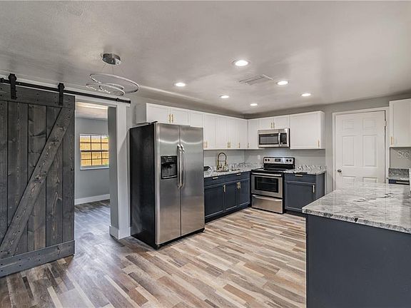 5th image of 3307 Clydesdale Dr