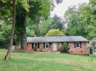 5506 Garden Lake Dr, Greensboro, NC 27410