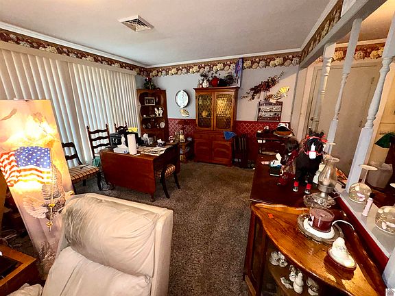 5th image of 1549 Husbands Rd