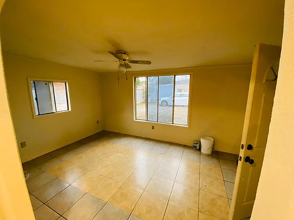 3rd image of 1803 Tyler Ave
