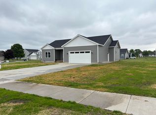 1381 E Merribe St, Sturgis, MI 49091