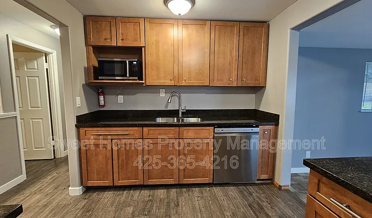 12828 111th Ave NE — Photo 15
