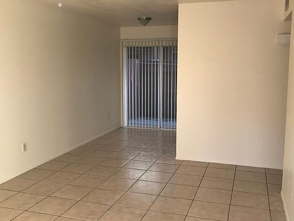 4th image of 4712 N 12th St APT 71