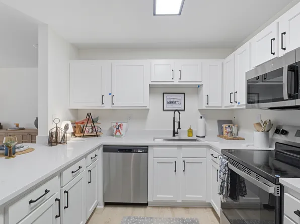 626 Shug Jordan Pkwy, Auburn, AL 36832