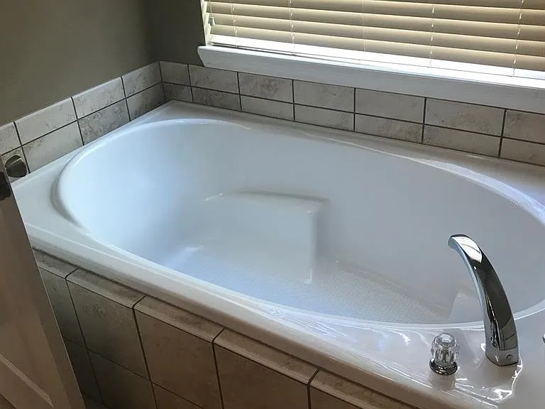 1518 Salem Dr — Photo 17