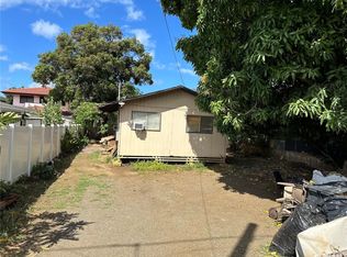 1751 Ahuula St, Honolulu, HI 96819