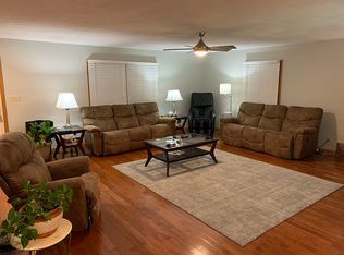 6204 E Jackson St, Muncie, IN 47303