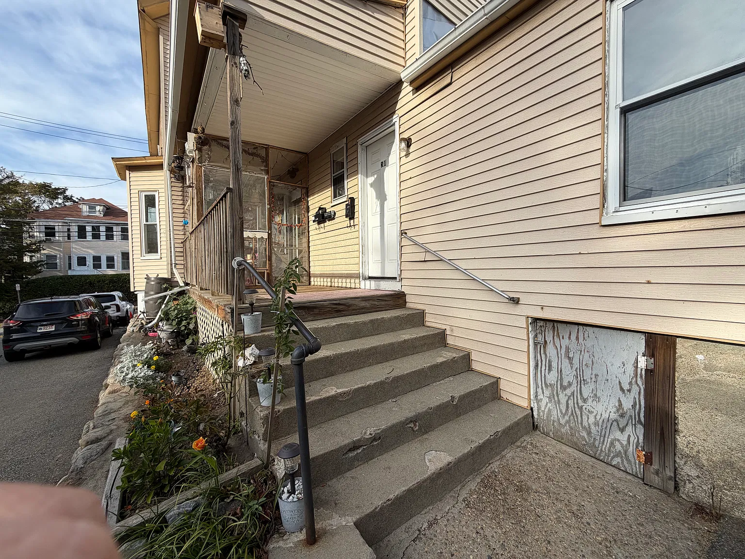 Studio, 500 sqft, $1,750 — Photo 3