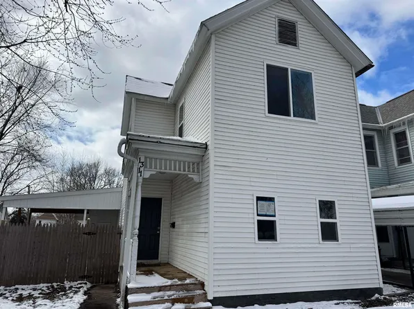 1311 N 9th St, Quincy, IL 62301