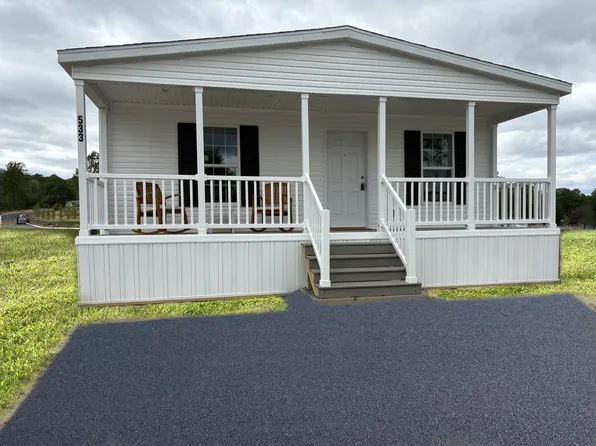 533 Barrington Rd, Macungie, PA 18062