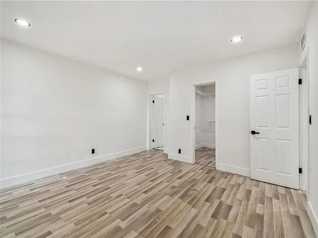 5704 S Travelers Palm Ln — Photo 3