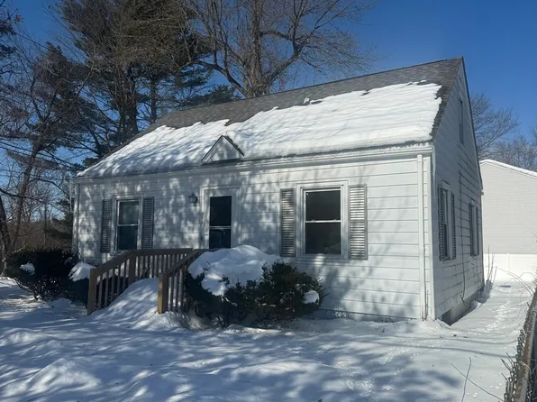 944 Wilbraham Rd, Springfield, MA 01109