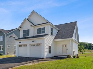 16 Feldspar Ln #26, Cumberland Center, ME 04021
