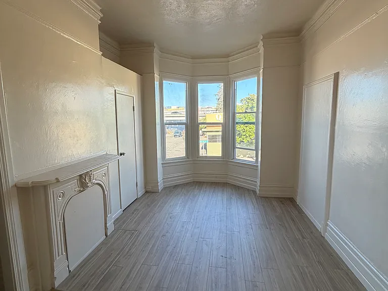 650 Sycamore St — Photo 8