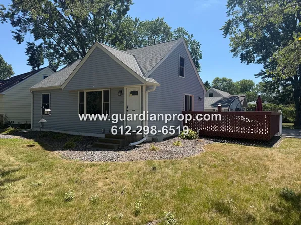 350 93rd Ave NE, Blaine, MN 55434