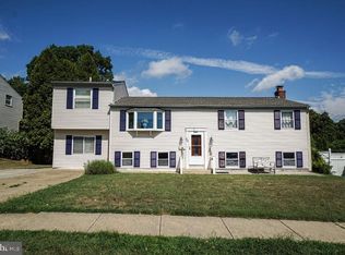 20 N Fork Rd, Clementon, NJ 08021