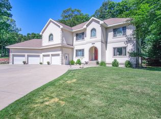 3425 Lake Dunes Dr, Muskegon, MI 49441