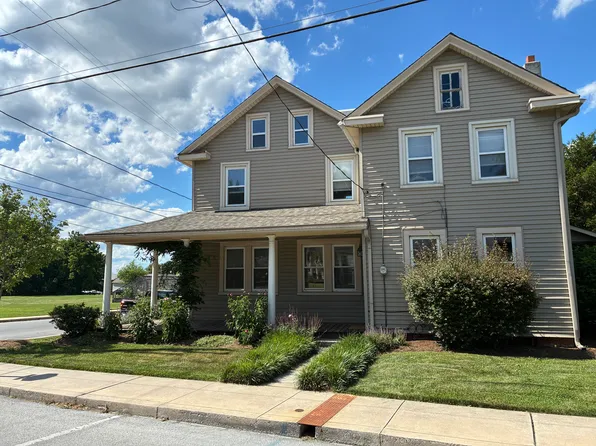 26 S Fulton St, Strasburg, PA 17579