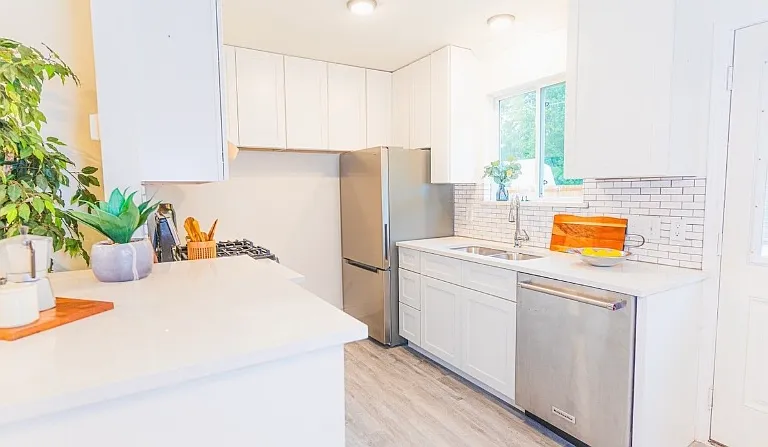 4813 Savorey Ln — Photo 11
