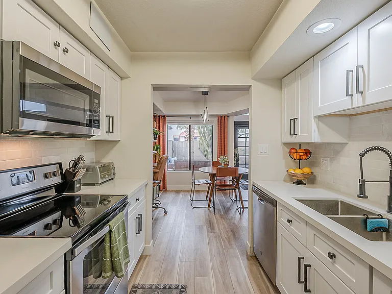 7835 E Glenrosa Ave #6 — Photo 10