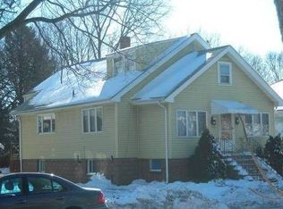 153 Main St, Melrose, MA 02176