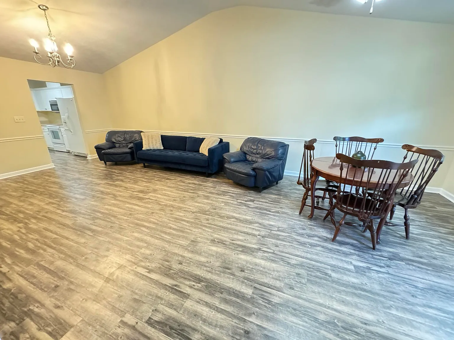Room3 — Photo 4
