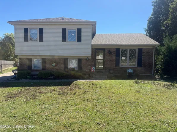 7502 Winesap Way, Louisville, KY 40228