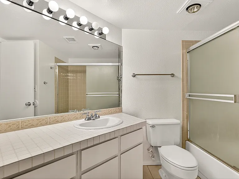 2324 N Whispering Pines Way #1 — Photo 12