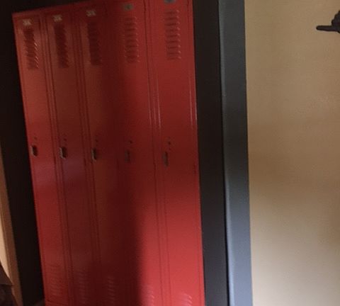 Cubby with Lockers