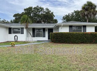 3186 Regatta Cir, Sarasota, FL 34231