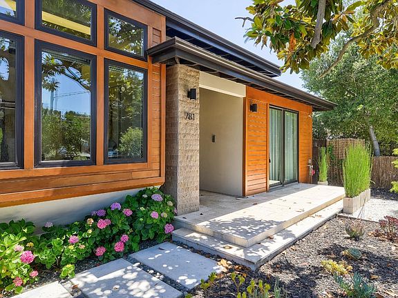 2nd image of 781 Encina Grande Dr