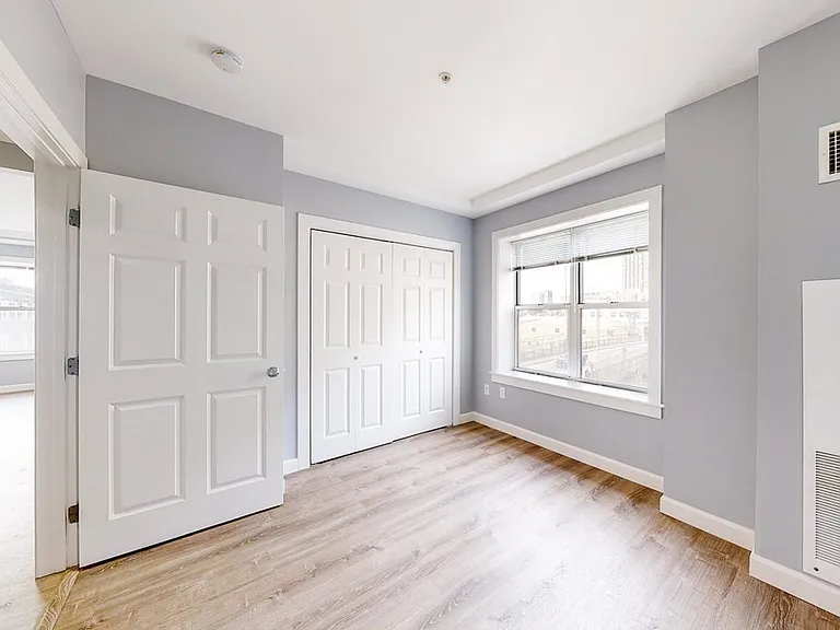 120 Mountfort St #301 — Photo 17