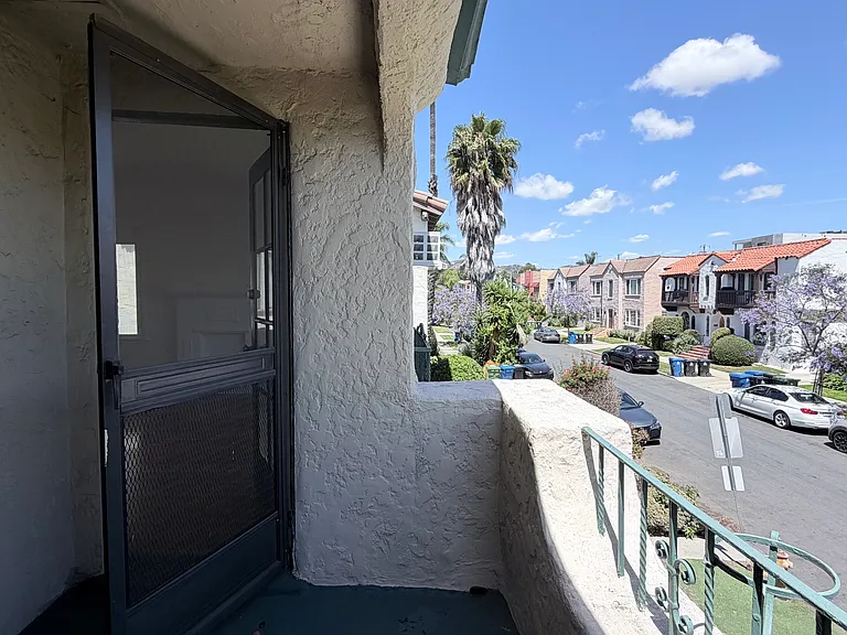 339 N Ogden Dr #1/2 — Photo 25
