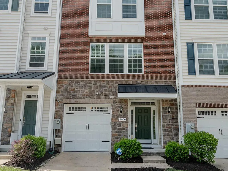 5004 Forest Pines Dr — Photo 3