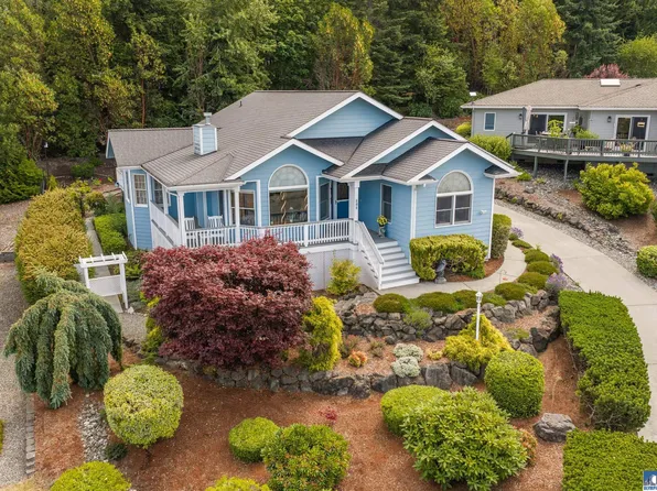181 Amethyst Dr, Sequim, WA 98382