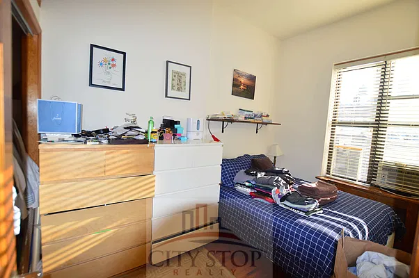 Rented by City Stop Realty | media 3