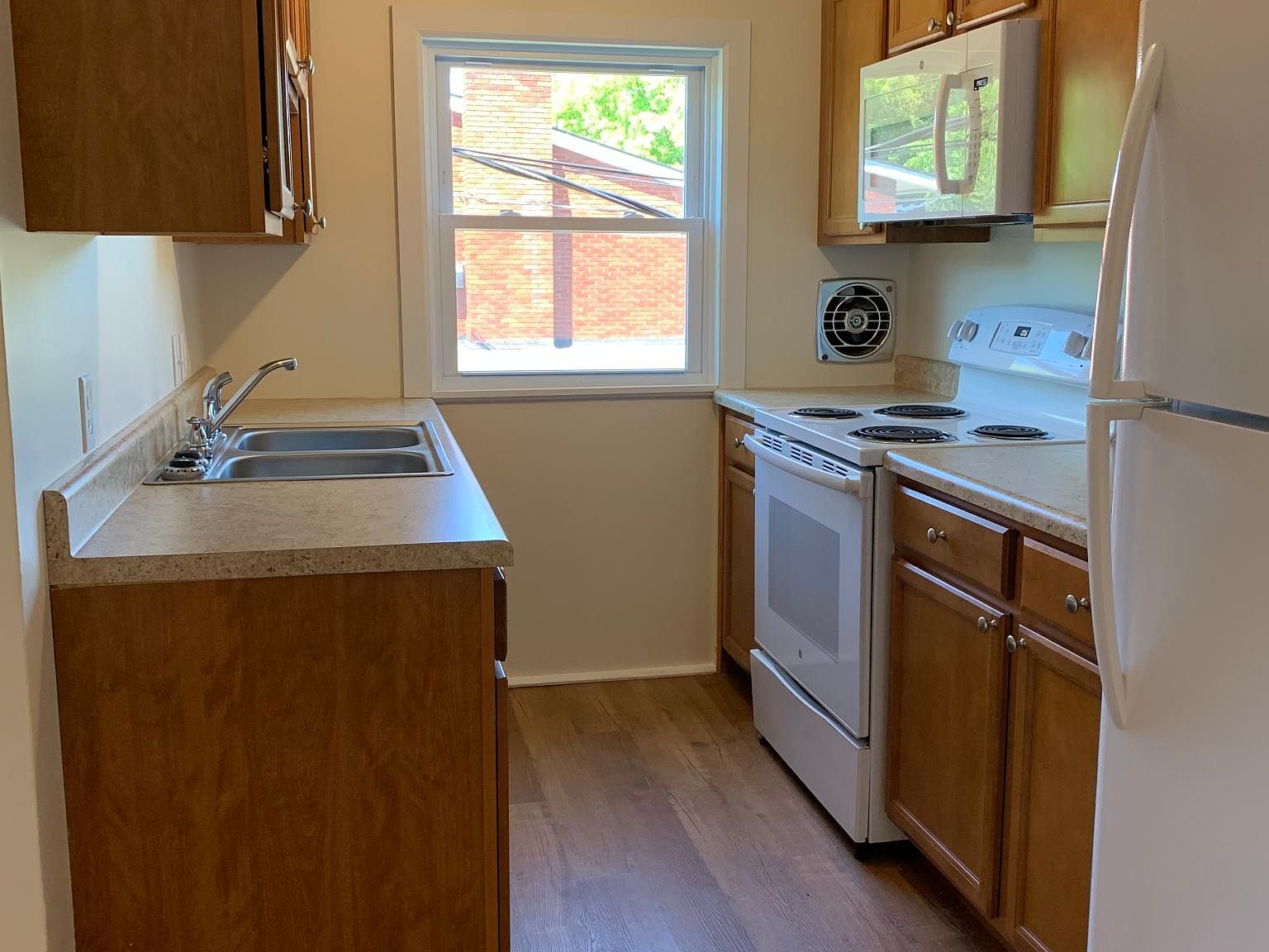 135 Campus Dr APT 4, Cobleskill, NY 12043 Zillow