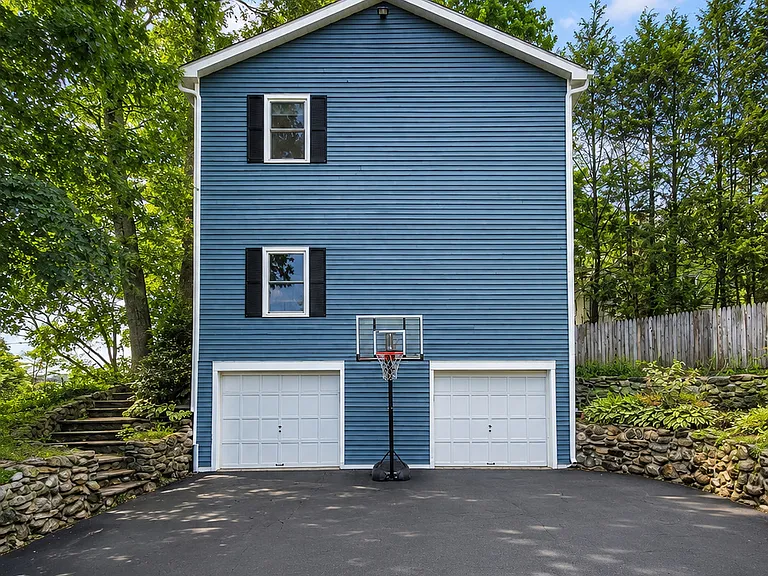 26 Firetown Rd — Photo 2