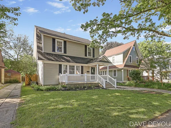 1134 Hoyt St SE, Grand Rapids, MI 49507