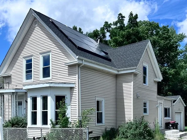 24 Marion St, Brockton, MA 02302