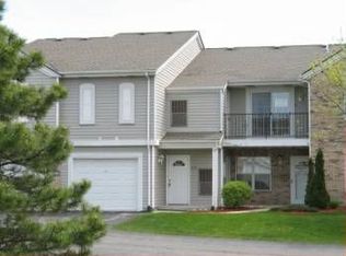 1208 N Sunnyslope Dr UNIT 201, Racine, WI 53406