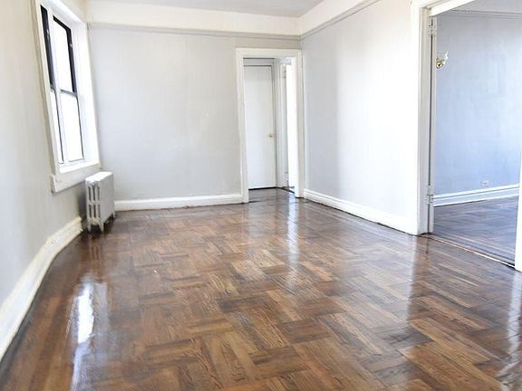 3rd image of 570 Union Ave #1R
