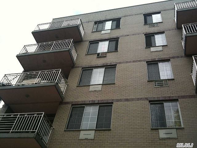 2nd image of 13237 Pople Ave APT 6B