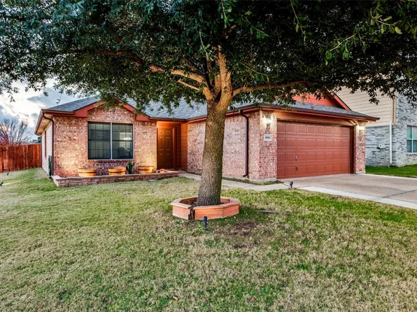 8501 Hawkview Dr, Fort Worth, TX 76179