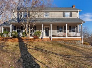 357 Beechwood Dr, Lexington, NC 27292