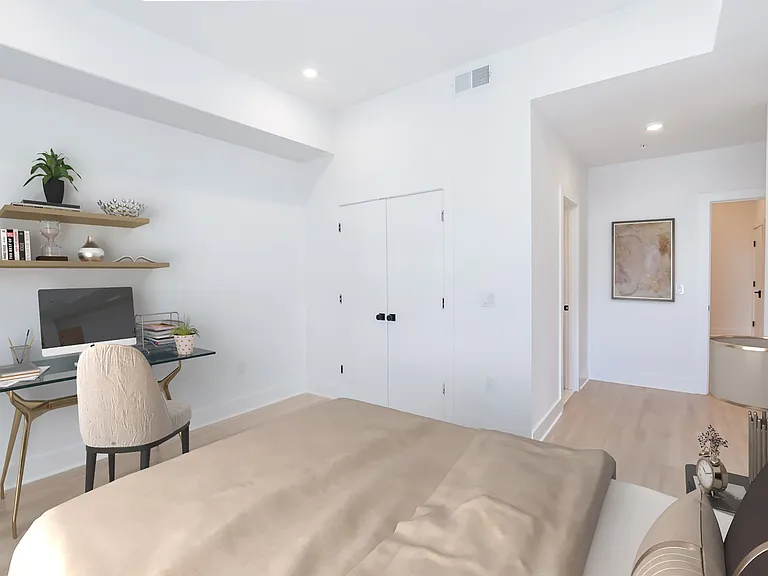 4408 Lancaster Ave — Photo 35